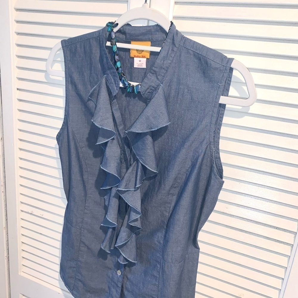 Ruby Rd. Blue Button up Sleeveless ruffled Blouse - Picture 5 of 7